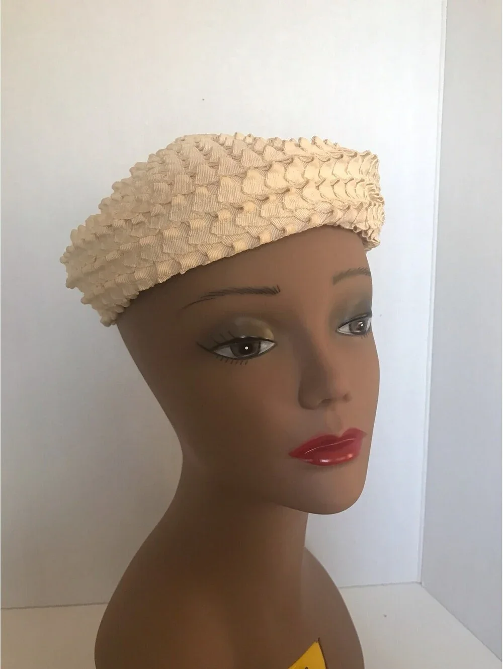 Vintage Grosgrain Ribbon Beret: Cream Knubby Slouchy Hat